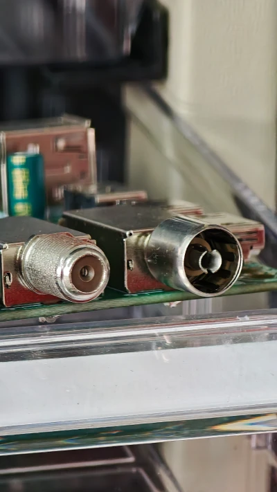 TV RF tuner module with F type connector and IEC antenna connector for analog and digital broadcasting